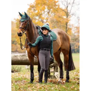 Women's silk riding helmet cap LeMieux image-4