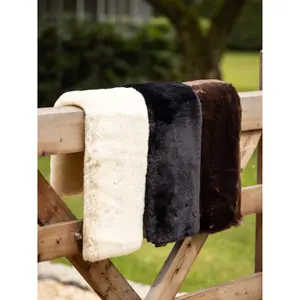 Cinta de dressage deslizante LeMieux Simuwool image-1