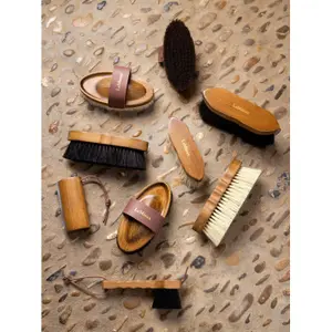 Zachte paardenborstel LeMieux Artisan Combi image-3