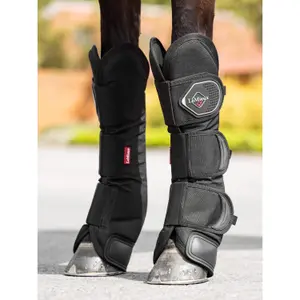 Stable boots for horses LeMieux image-3