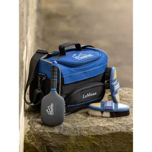 Cepillo suave LeMieux Badminton Flexi image-1