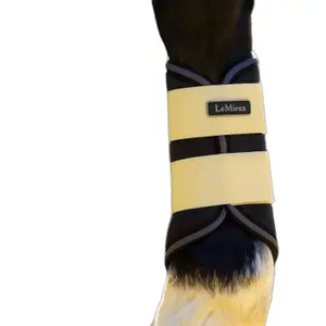 Otwarte elastyczne ochraniacze na nogi dla konia LeMieux image-2