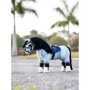 Stuffed animal leg warmers LeMieux Capella Toy Pony image-4