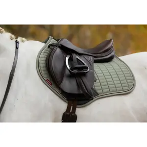 Jumping Saddle Pad LeMieux Suede Close Contact Square image-4