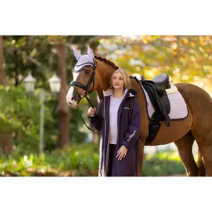 Dressur Schabracke LeMieux Merino+ Suede Square image-4