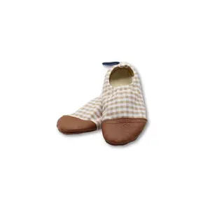 Children's slippers Les Pas Petits Vichy image-1