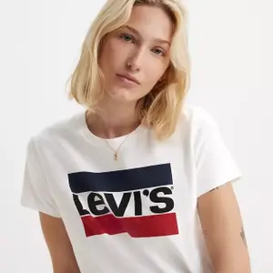 T-Shirt Levi's The Perfect Graphic image-4