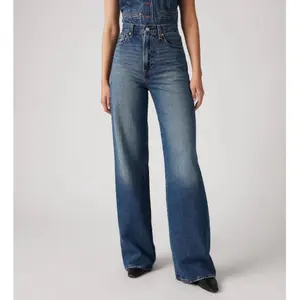 Dame jeans Levi's Ribcage H223 image-1