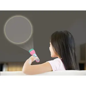 Outdoor adventure kit with walkie-talkies Lexibook Gabby et la Maison magique image-5