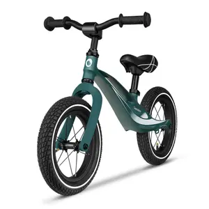 Draisienne child Lionelo Bart image-1