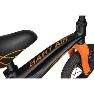 Draisienne child Lionelo Bart image-4