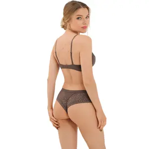 Women's non-wired triangle padded bra Lisca Maxine image-3