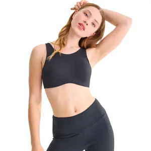 Non-Wired Moulded Bra Rounded Neckline Women's Lisca Free Move image-6