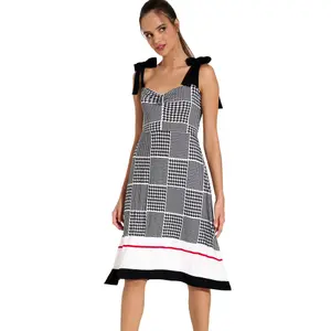 Kvinnor sommarklänning med axelband Lisca Quito image-2