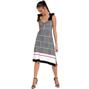 Kvinnor sommarklänning med axelband Lisca Quito image-3