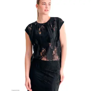 Γυναικείο T-shirt Lisca Delicate image-1