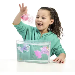 Swimming fish Little Live Pet image-4