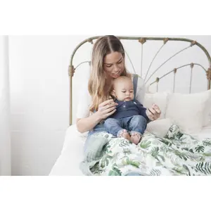 Cotton muslin baby diaper Little Unicorn image-2