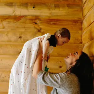 Set of 3 cotton baby swaddling towels Little Unicorn Amis de la forêt image-3