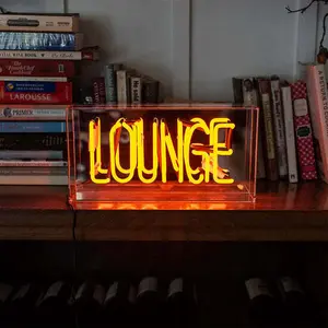 Neonoplyst skilt Locomocean Lounge image-0