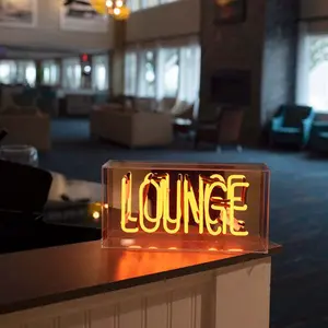 Neonoplyst skilt Locomocean Lounge image-3