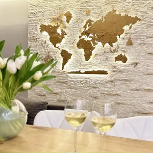 World Map Wall Decoration with LED Backlight LosokaWood 3D Wzór XXI