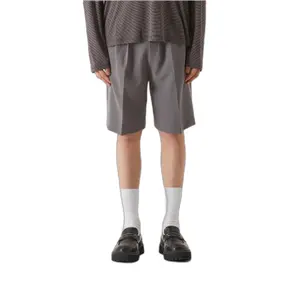 Calças curtas com dobra dupla Lost Youth image-1