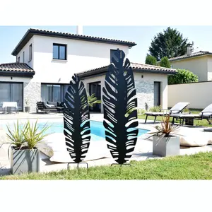 Figurine décoratif à piquer motif feuille Louis Moulin (x3) image-1
