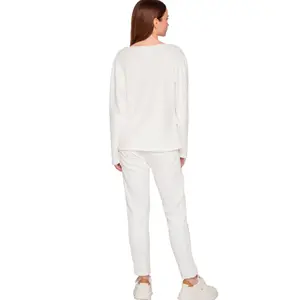 Saltador feminino Luna Sweetened image-4