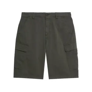 Short Lyle & Scott image-0