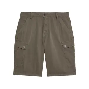 Short Lyle & Scott image-0
