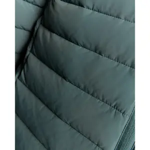 Lightweight and stretchy puffer jacket Lyle & Scott image-5