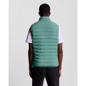 Lightweight and stretchy sleeveless puffer jacket Lyle & Scott image-4