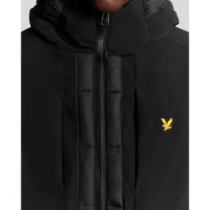 Kapuzenjacke Lyle & Scott Hybrid image-3