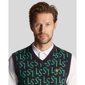 Sleeveless V-neck top Lyle & Scott Monogram image-5