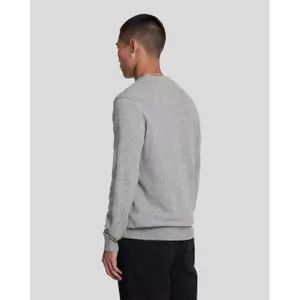 Jersey de cuello V de lana merina Lyle & Scott image-2