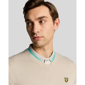 V-neck sweater Lyle & Scott d image-4