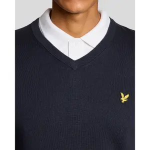 Πουλόβερ με V λαιμόκοψη Lyle & Scott image-4