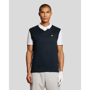 V-neck sweater Lyle & Scott Light Weight image-1