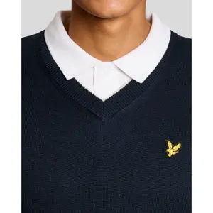 V-neck sweater Lyle & Scott Light Weight image-4