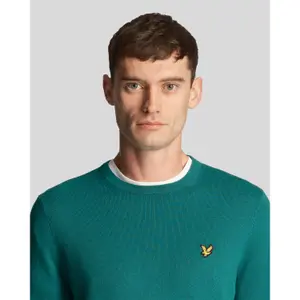 Rundhalsausschnitt Pulli aus Merinowolle Lyle & Scott image-5
