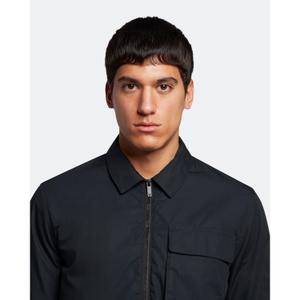 Sobre el bolsillo de la camisa Lyle & Scott image-4