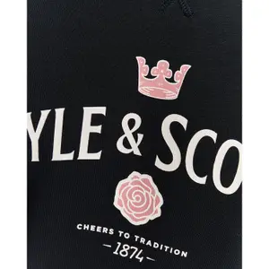 Σακάκι με στρογγυλή λαιμόκοψη Lyle & Scott Cheers To Tradition image-5
