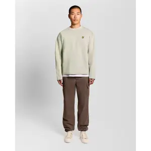 Jumper with a round neck in jacquard Lyle & Scott image-2