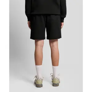 Short Lyle & Scott Graphic image-3