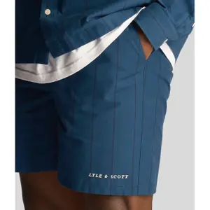 Raios curtos Lyle & Scott image-4