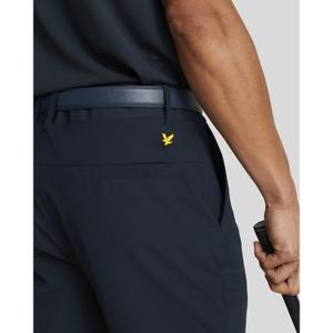 Short de golf léger Lyle & Scott Tech image-4