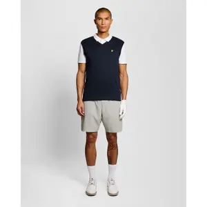Ελαφρύ σορτσάκι Lyle & Scott Tech image-1