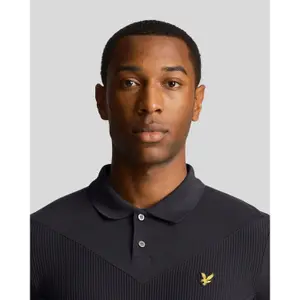 Polo à chevron Lyle & Scott image-3
