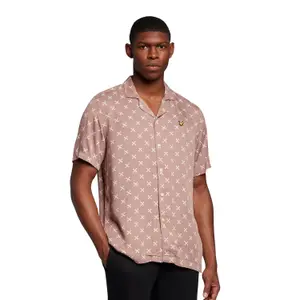 Chemise col revere et imprimé Lyle & Scott image-2